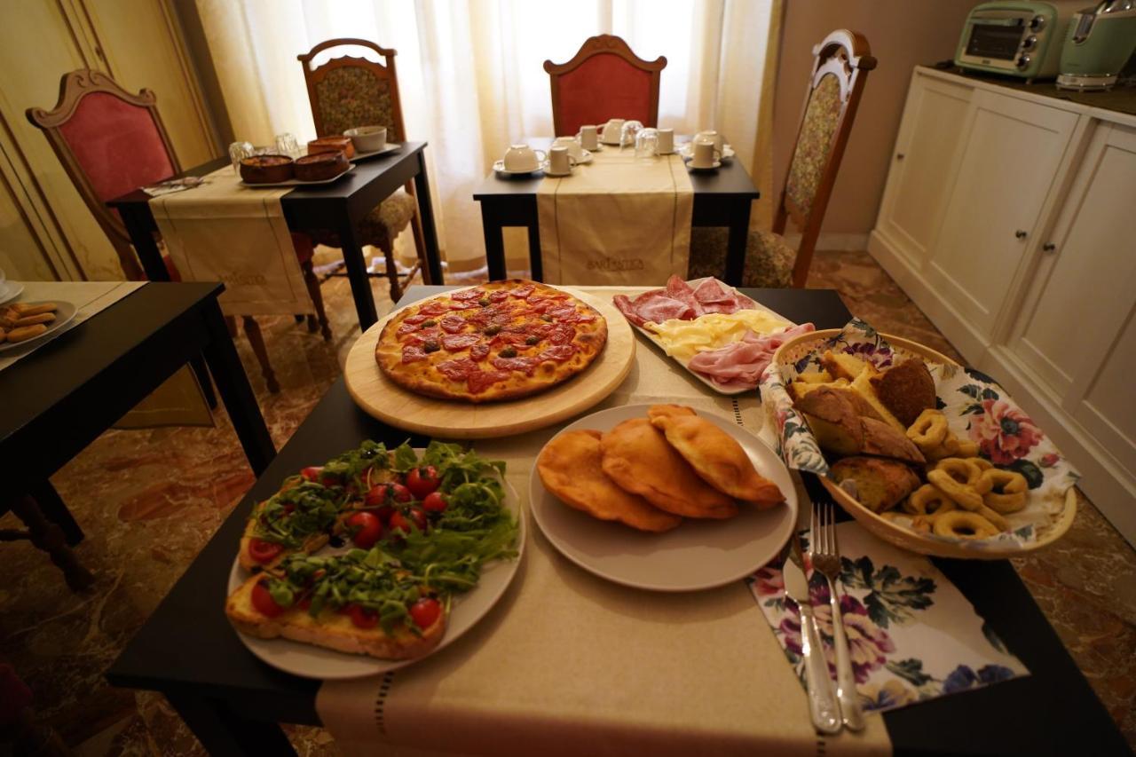 Bari Antica Boutique B&B Eksteriør billede